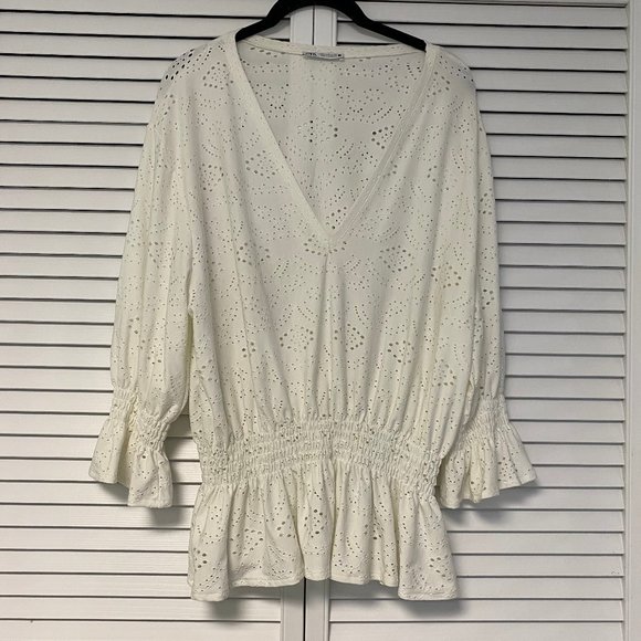 Zara White Eyelet Blouse - NWOT - Picture 1 of 4
